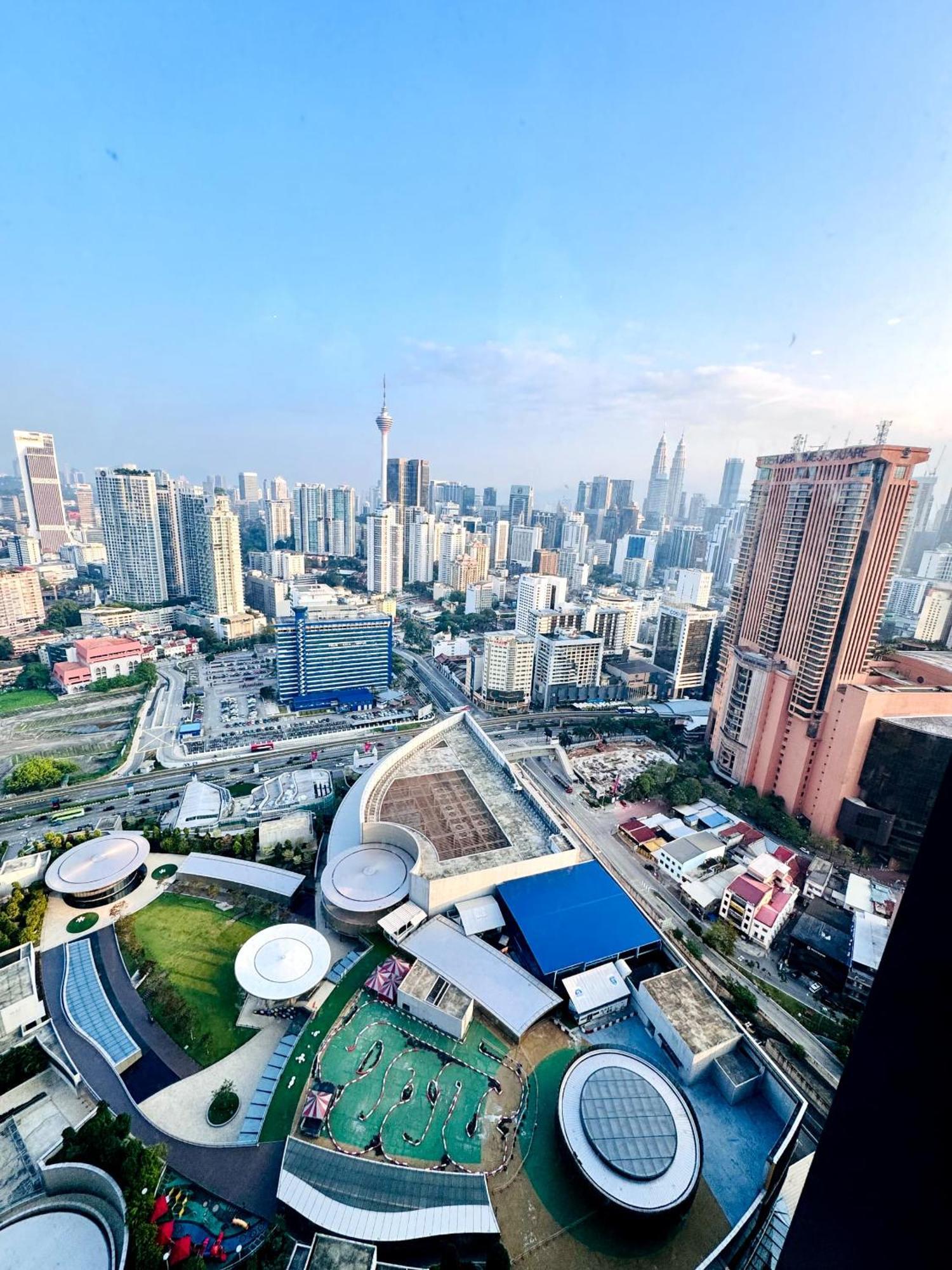 Lucantia Serviced Suites Kuala Lumpur Exterior photo